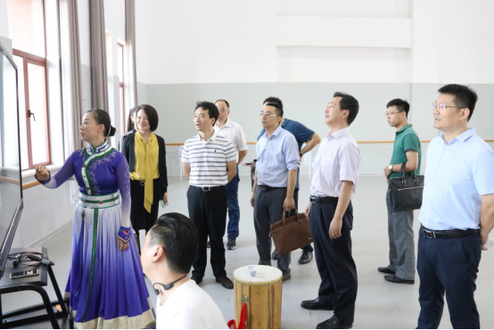 省委全面深化改革委员会办公室、省教育厅工作组来我院开展联合调研