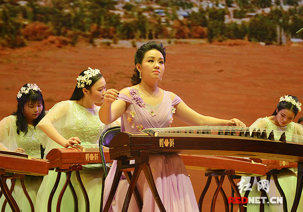 红网——喻莹师生音乐会长沙举行