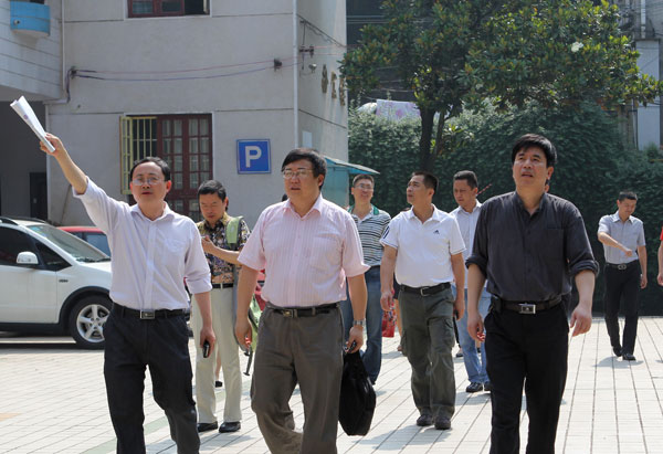 西南民族大学考察团访问我院