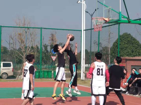 学院第一届“新生杯”篮球赛精彩落幕