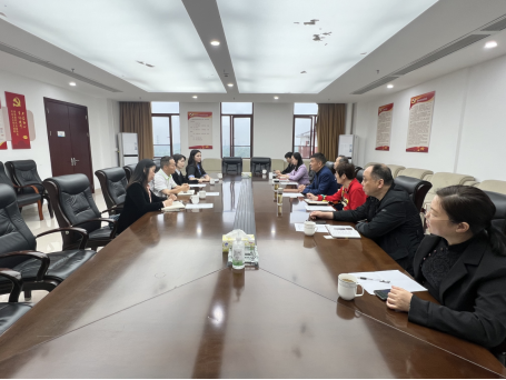 湖南众益文化传媒股份有限公司来校商讨合作事宜