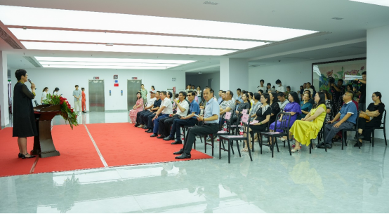 “乡村振兴看潇湘”摄影艺术展览开幕