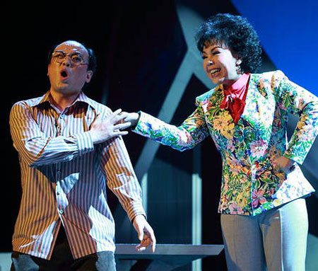 我院与省花鼓剧院联合打造的花鼓戏《潇湘红叶》成功首演