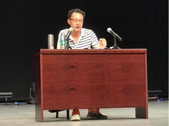 “学习新思想千万师生同上一堂课”