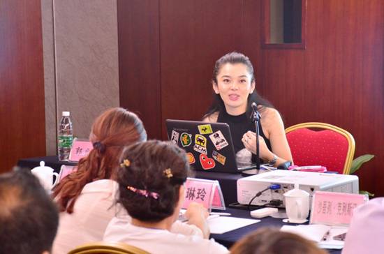 4D8DE42739812E574C2DD94D87AF87A0