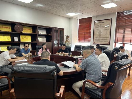 学校集中开展基层党建工作调研