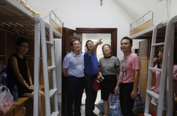 学院领导高度重视松雅校区开学工作