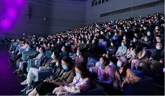 湖艺毕业生邀你品味传统走进湖湘——学院2021届毕业设计优秀作品展演精彩继续