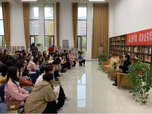 杨向东畅谈“艺术高职生的成才之路”