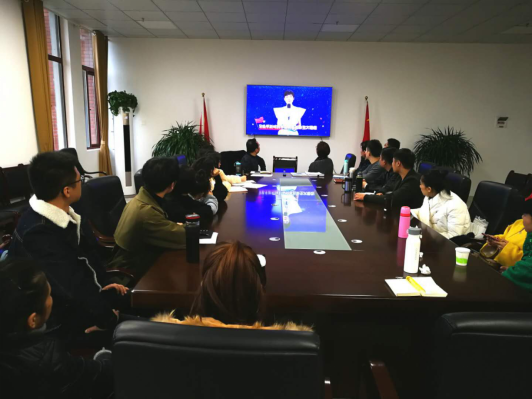 影视系党支部组织开展集体学习