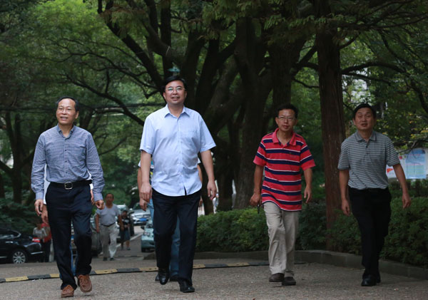 省教育厅副厅长邹文辉来我院调研